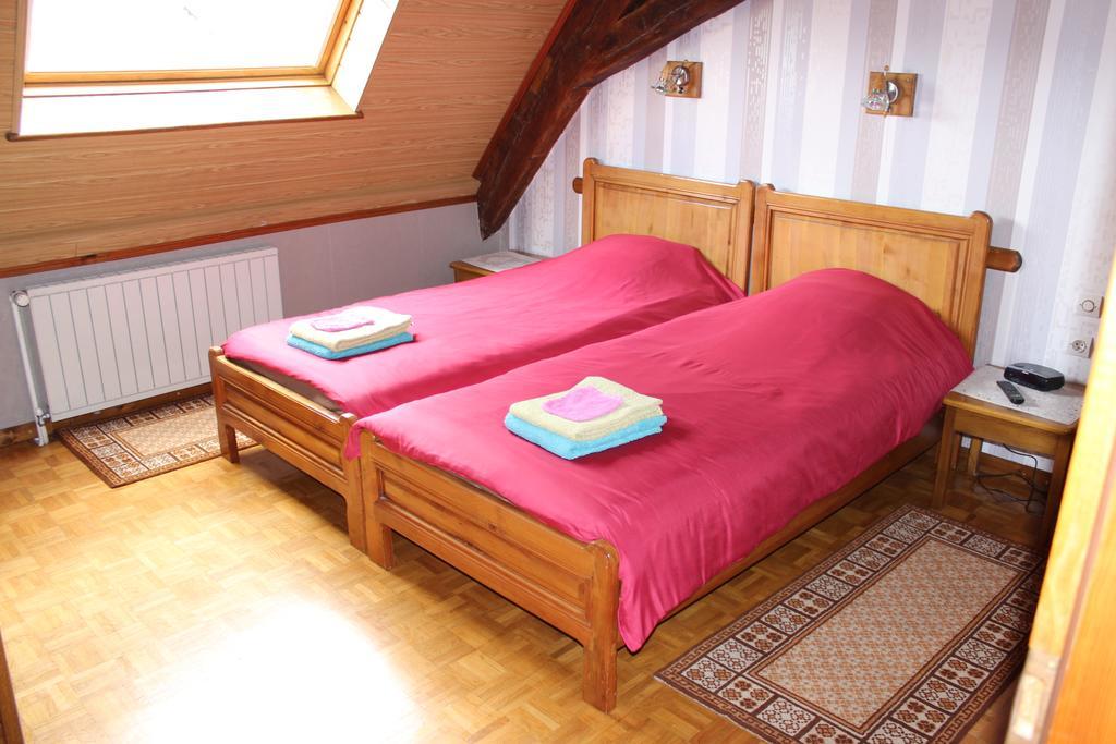 Chambres D'Hotes Au Vieux Moulin Entre Sarreguemine Et Bitche Rahling Cameră foto